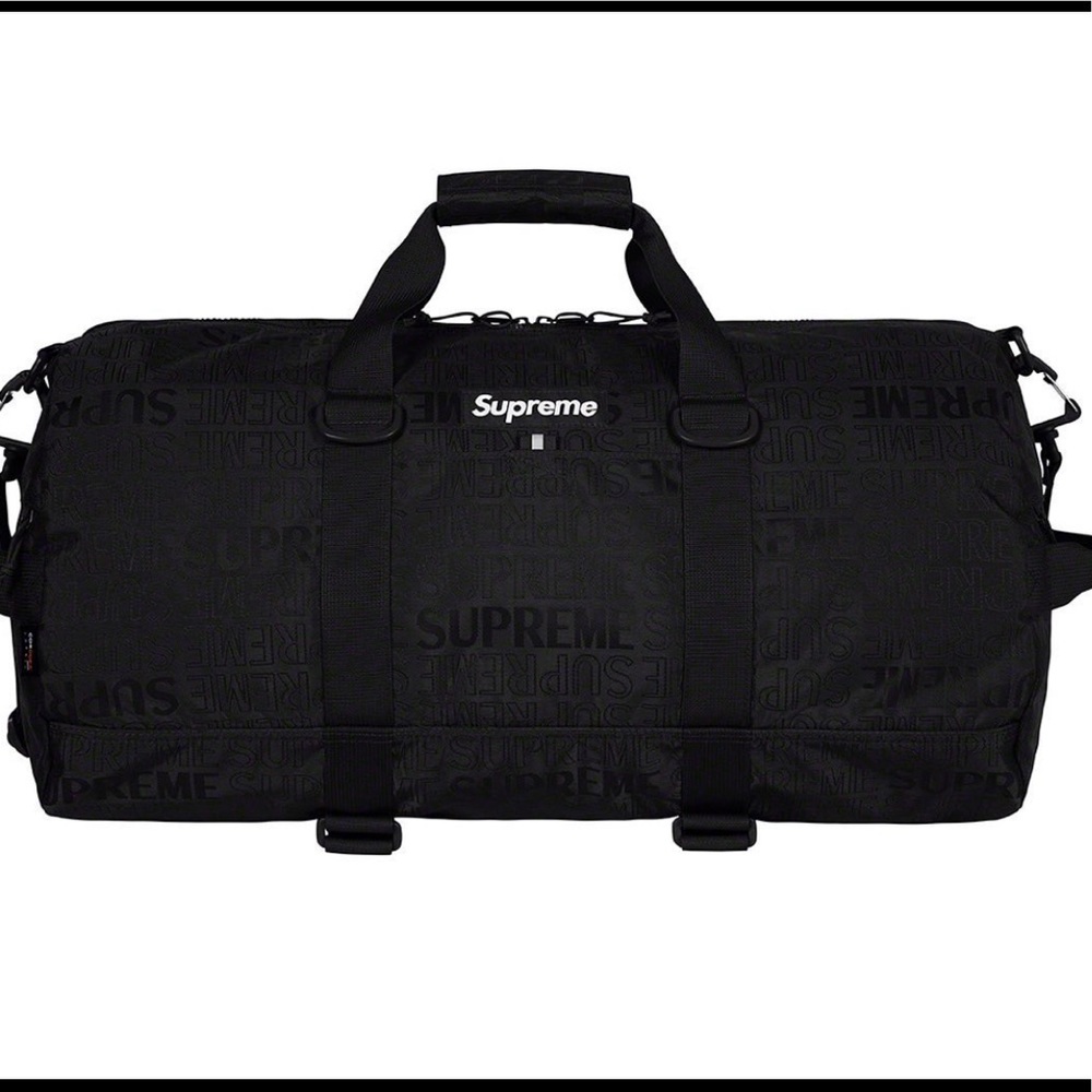 Supreme duffle bag black ss19 2019 cordura box. Black color